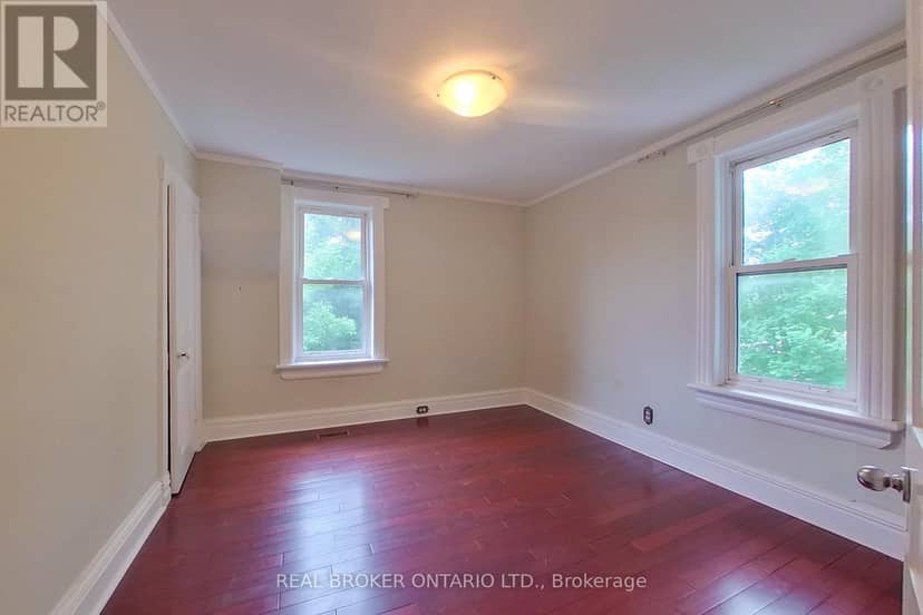 104 Isla Street — photo 22 of 35