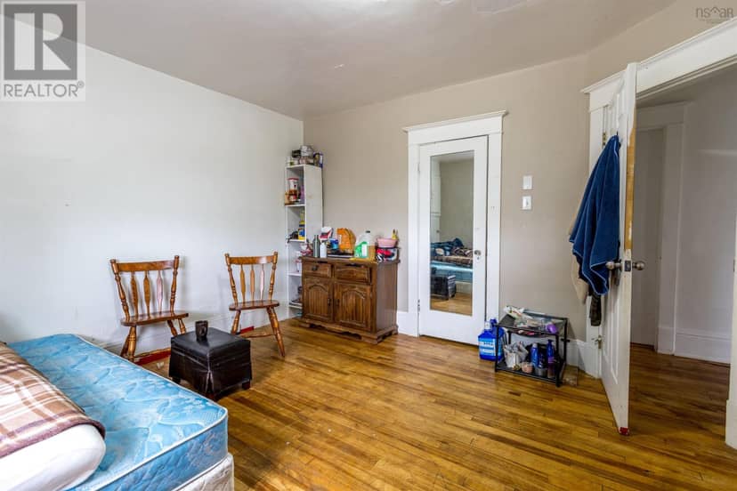 324 York Street — photo 26 of 40