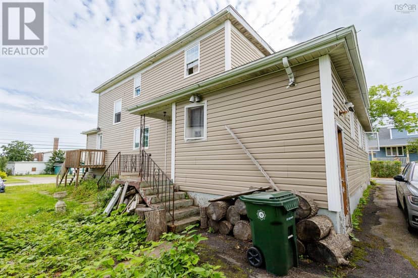 324 York Street — photo 37 of 40