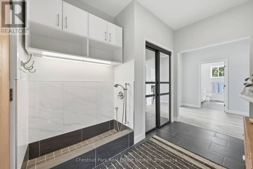 78 Island Road, Prince Edward County, photo 5