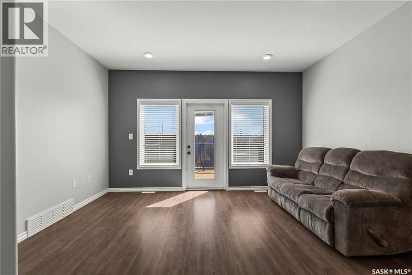 20 550 Southwood DRIVE — photo 14 of 24