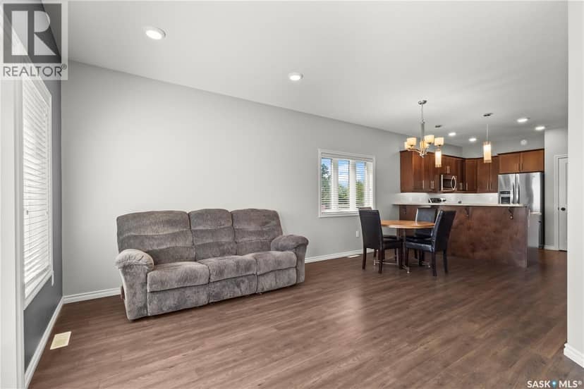 20 550 Southwood DRIVE — photo 15 of 24