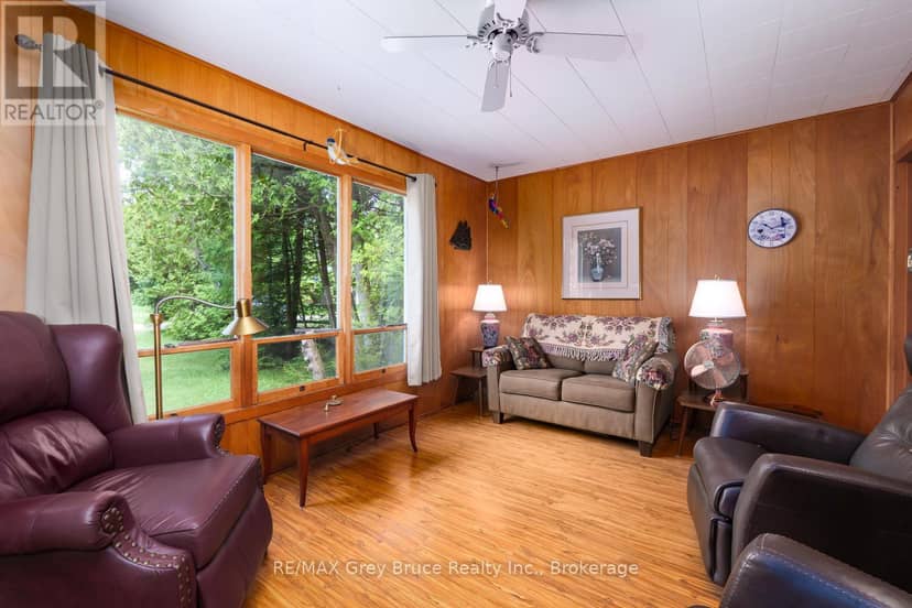 11 Eldridge Avenue — photo 15 of 40