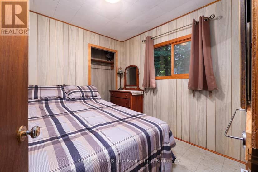 11 Eldridge Avenue — photo 20 of 40