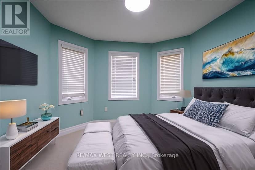69 Kidd Crescent — photo 7 of 10