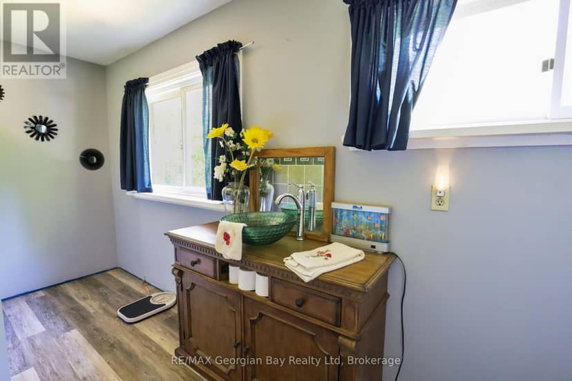1445 Cedar Point Road — photo 27 of 39
