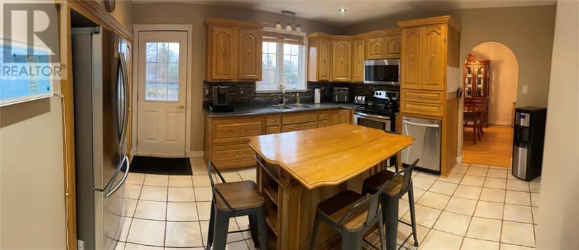 47 Lakeview Drive — photo 10 of 40