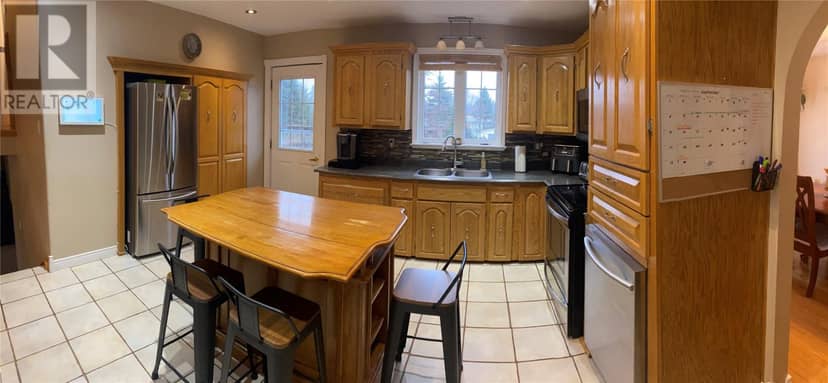 47 Lakeview Drive — photo 15 of 40