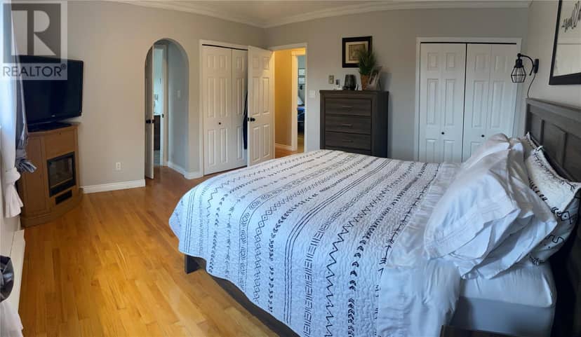 47 Lakeview Drive — photo 24 of 40