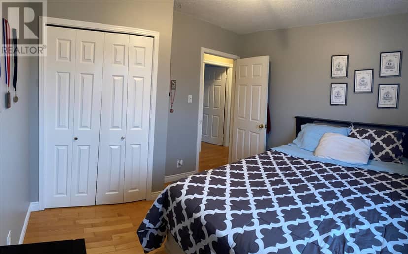 47 Lakeview Drive — photo 33 of 40