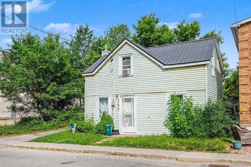 107 Oxford Street E, North Grenville, photo 2