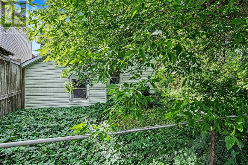 107 Oxford Street E, North Grenville, photo 5