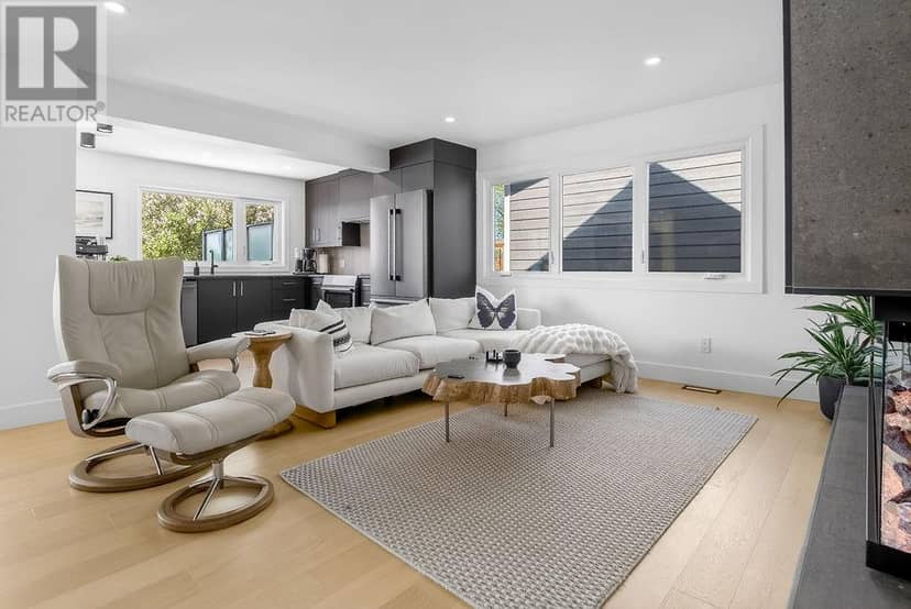 1305 North Shore Drive — photo 15 of 40