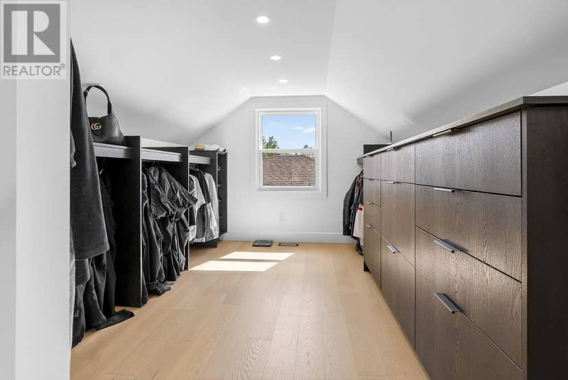 1305 North Shore Drive — photo 26 of 40