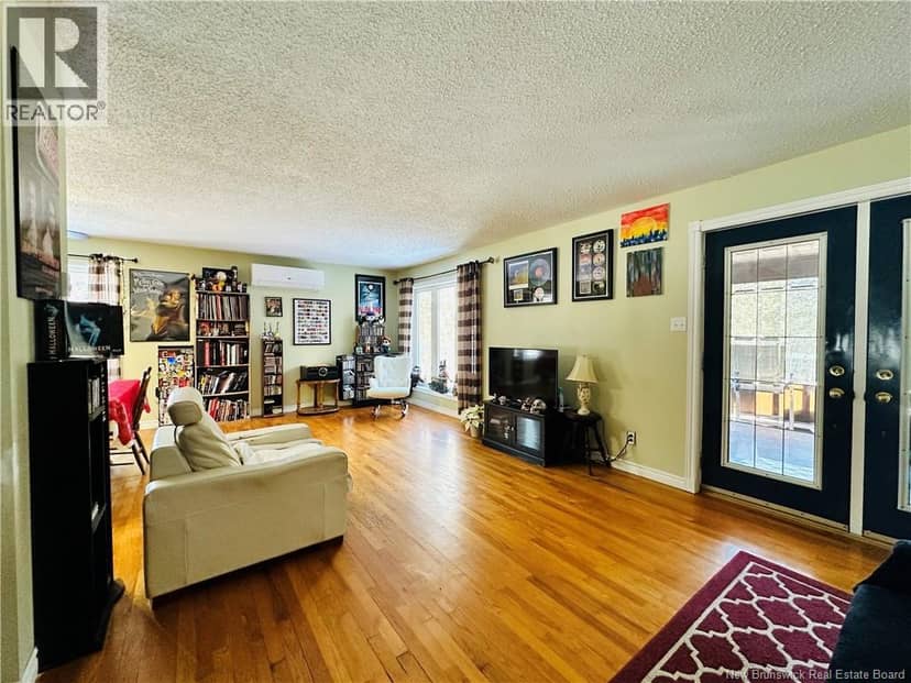 16 Hallihan Lane — photo 10 of 37