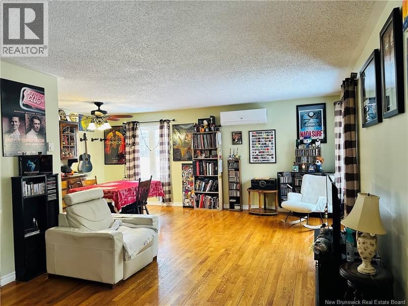 16 Hallihan Lane — photo 11 of 37