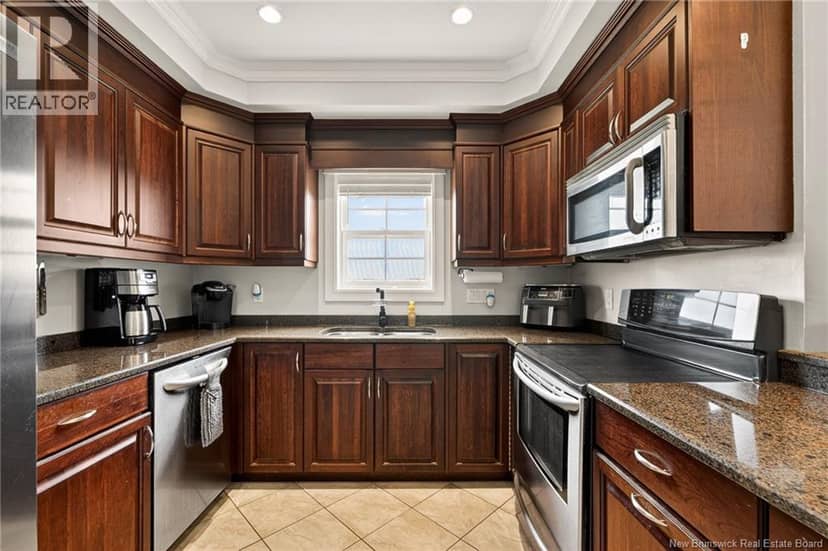 23 Bulman Drive Unit# 4 — photo 13 of 37