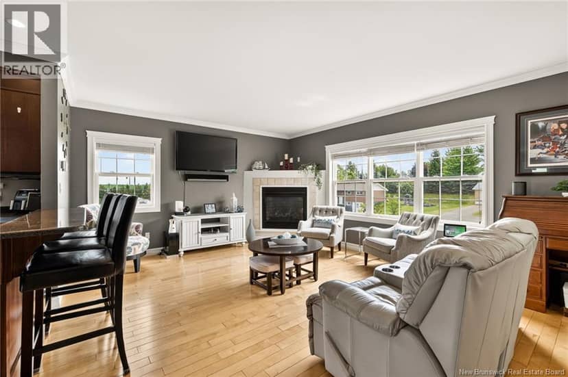 23 Bulman Drive Unit# 4 — photo 6 of 37