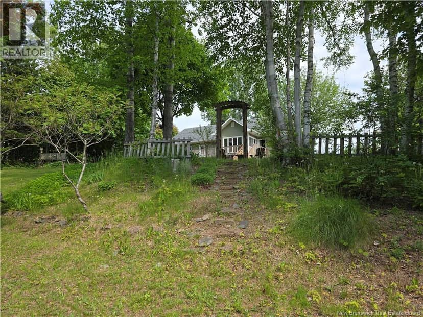 435 Acadie — photo 12 of 40