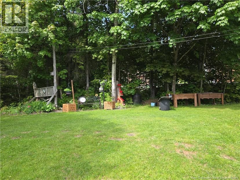 435 Acadie — photo 9 of 40