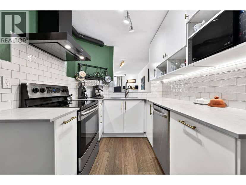 102 509 CARNARVON STREET, New Westminster