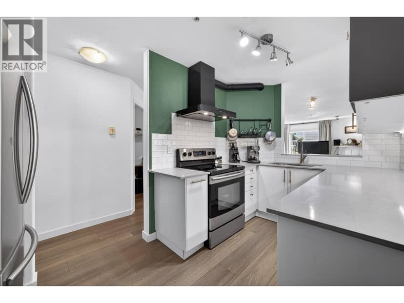 102 509 CARNARVON STREET, New Westminster, photo 2