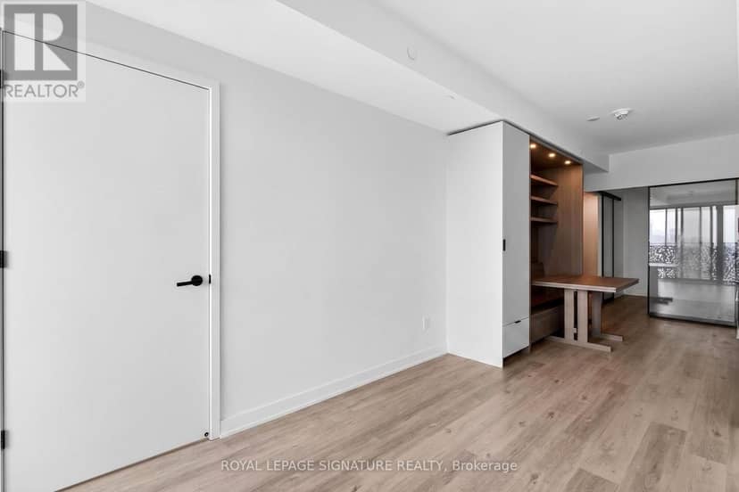 4303 - 55 Charles Street E — photo 18 of 36