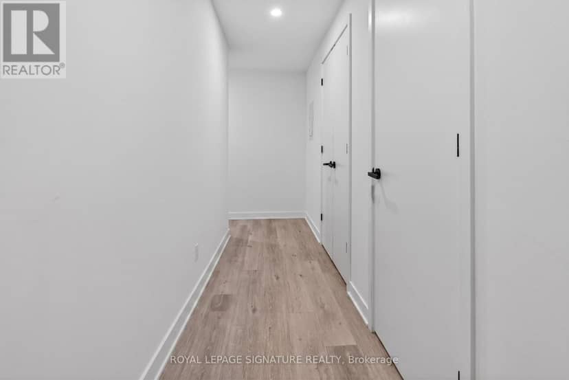 4303 - 55 Charles Street E — photo 3 of 36