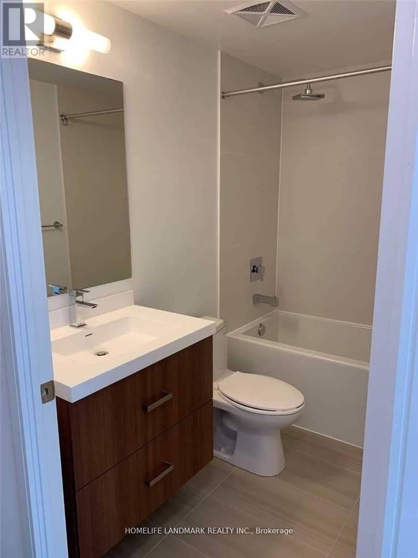 1710 - 50 Wellesley Street E — photo 10 of 11