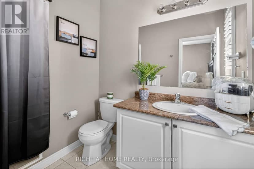 80 Sharpe Crescent — photo 22 of 40