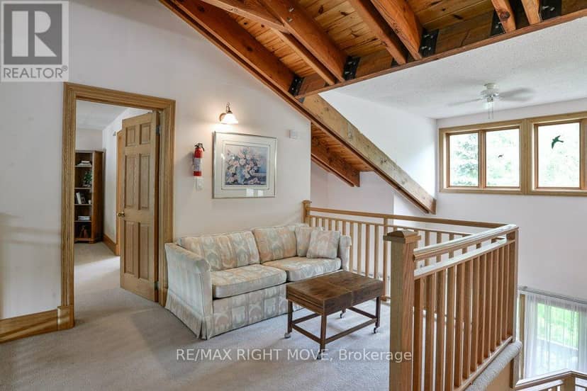 3866 Glenrest Drive — photo 27 of 40