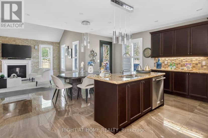 80 Sharpe Crescent — photo 12 of 40