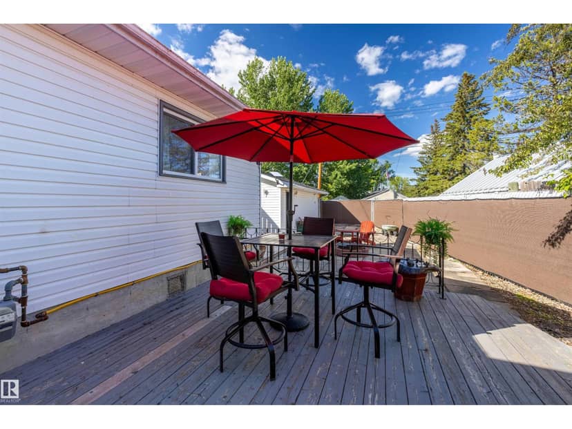 5115 49 AV — photo 36 of 40
