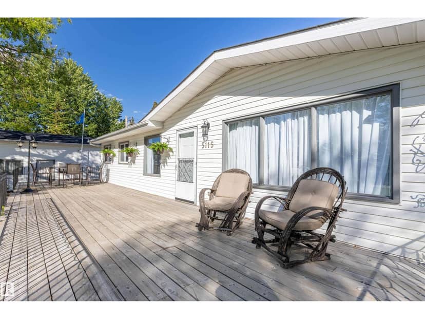 5115 49 AV, Rural Lac Ste. Anne County, photo 2