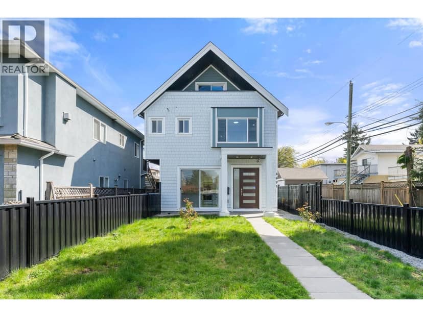 6692 NANAIMO STREET, Vancouver
