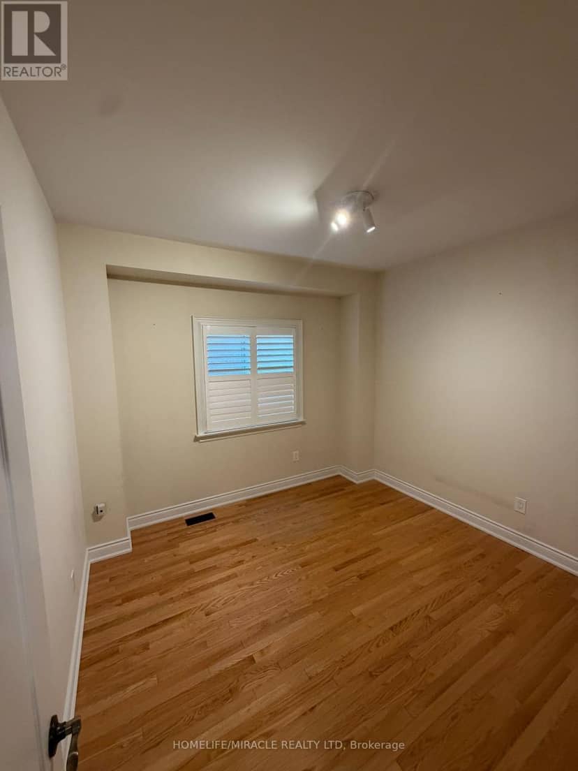 148 Milby Crescent — photo 13 of 23