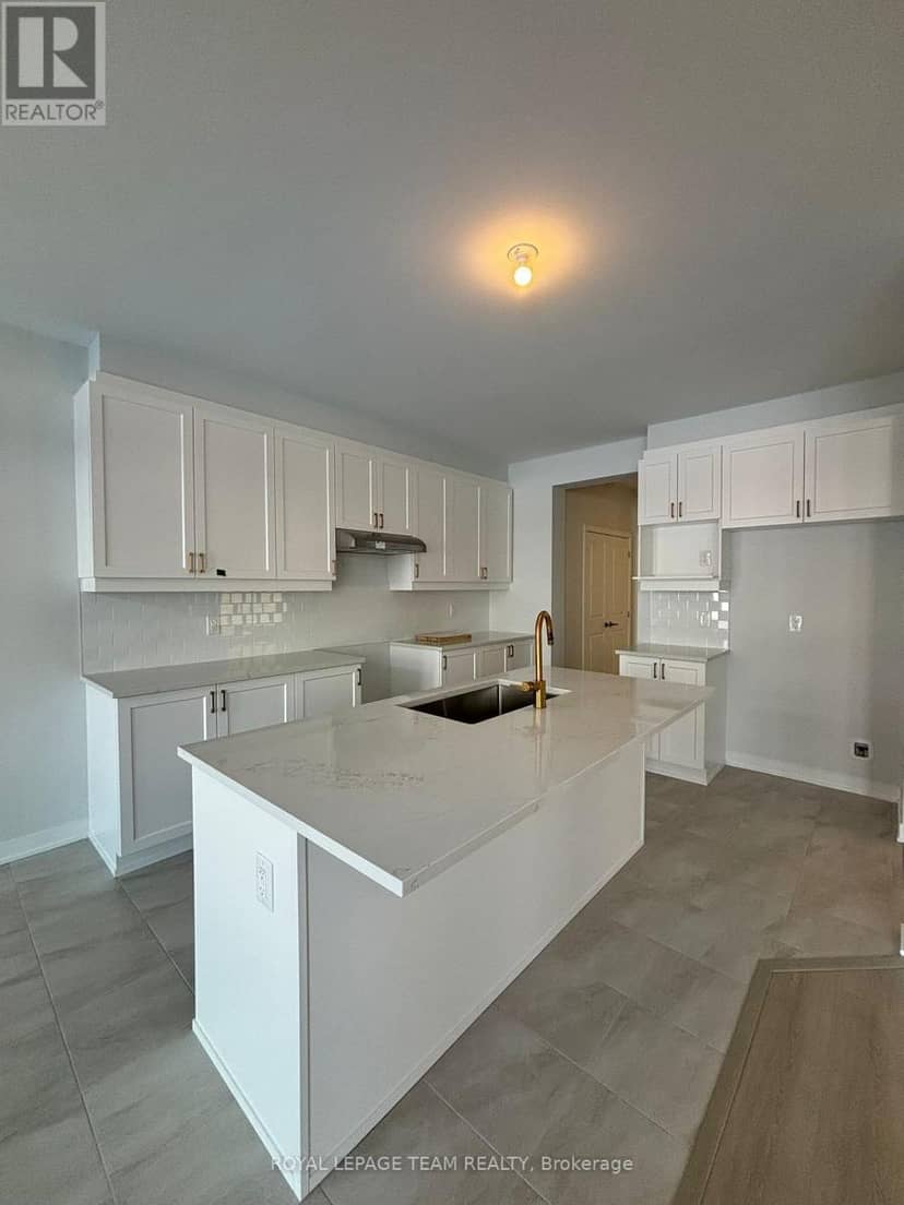 420 Meynell Street — photo 13 of 27