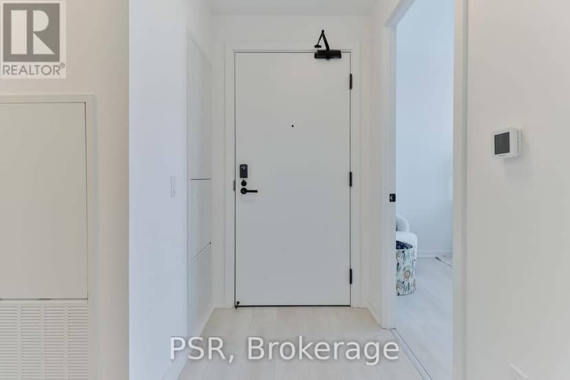 1510 - 1285 Dupont Street — photo 2 of 40
