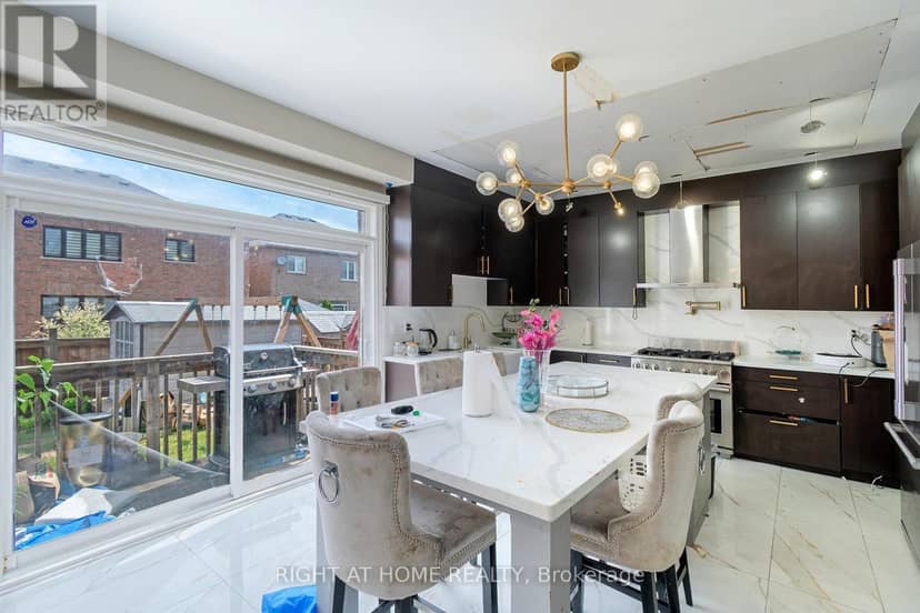 247 Rowe Terrace — photo 11 of 40