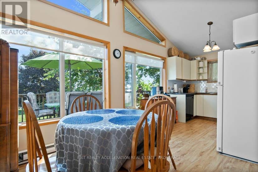 122 Bayview Drive — photo 6 of 40