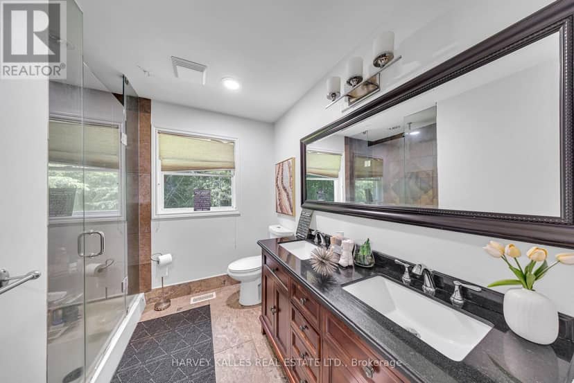 20511 Main Street — photo 25 of 40