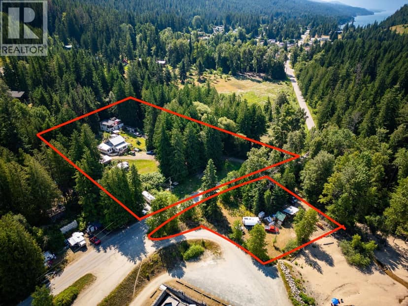1766 RIONDEL N Road, Riondel