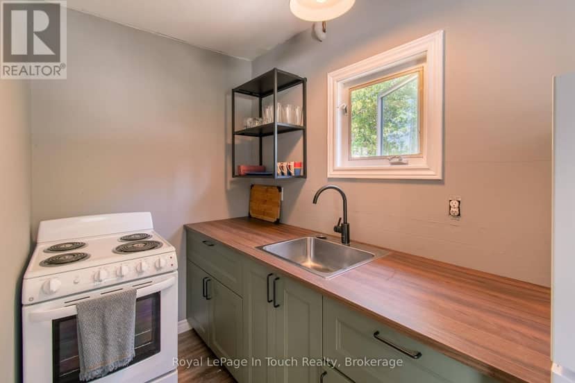 78 King Rd — photo 24 of 27