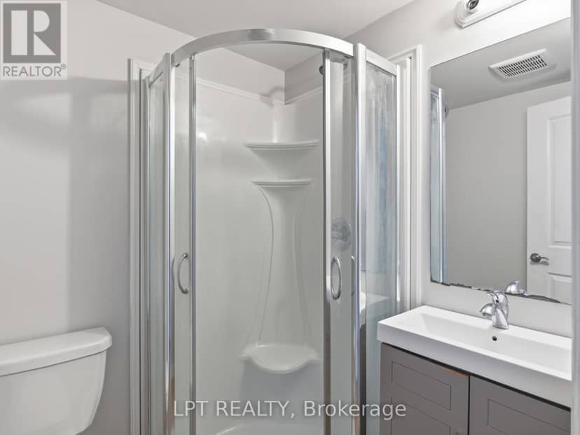 4 - 244 Penetanguishene Road — photo 8 of 26