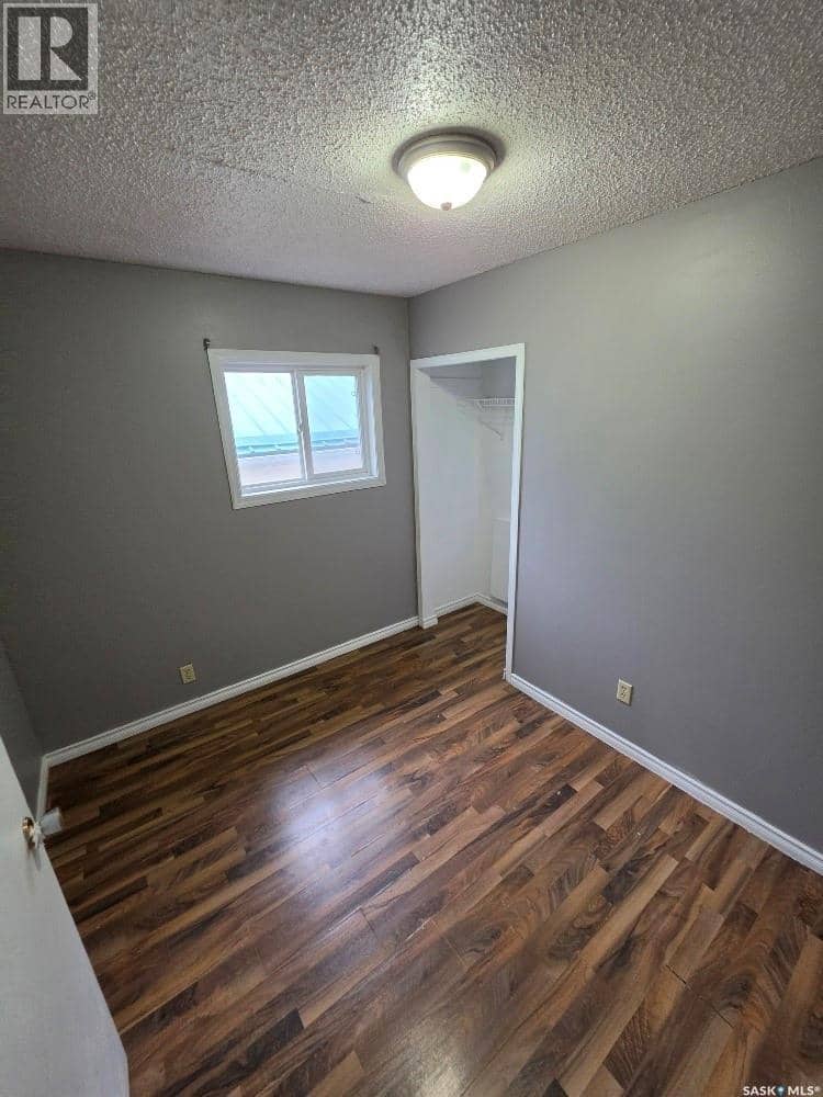 515 St John STREET — photo 9 of 20