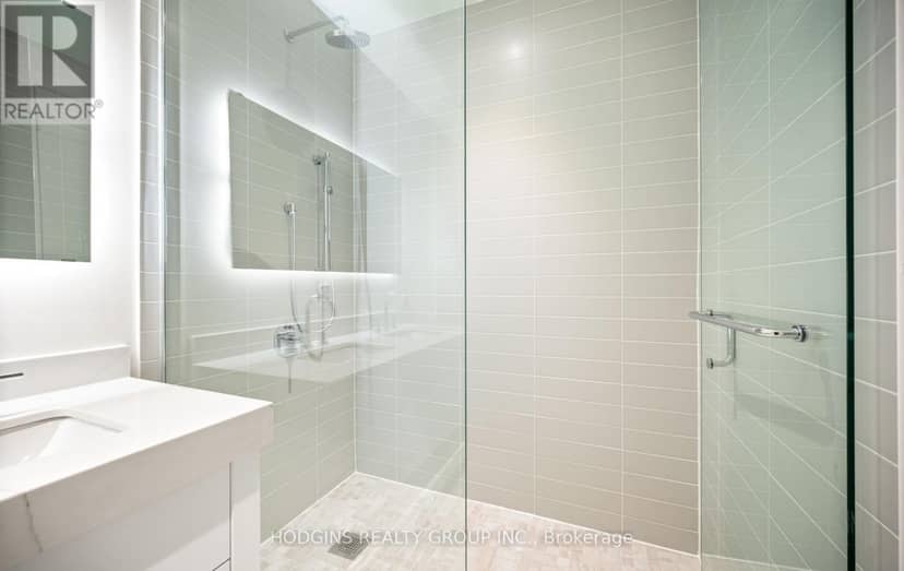 414 - 123 Maurice Drive — photo 22 of 40