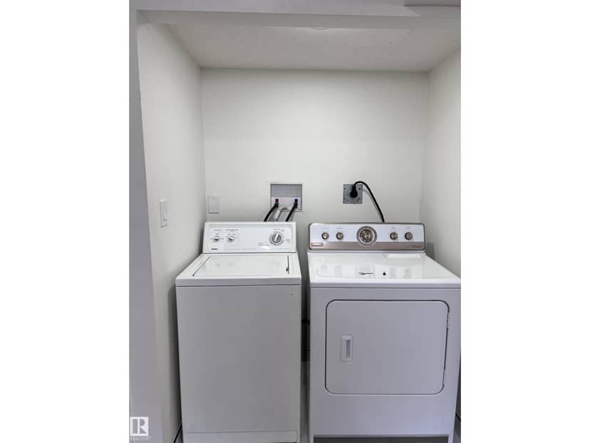 11911 133 AV NW — photo 30 of 37