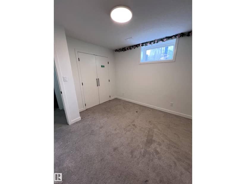 11911 133 AV NW — photo 25 of 37