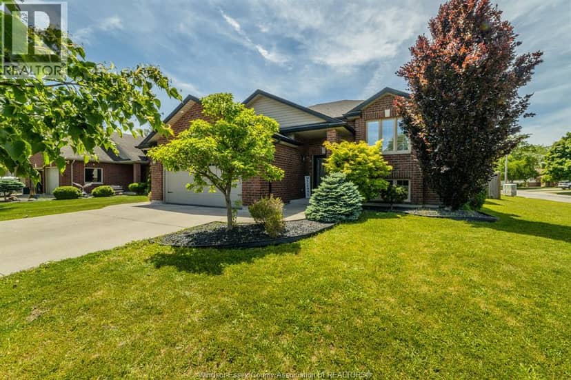 37 Antonio Court — photo 2 of 31