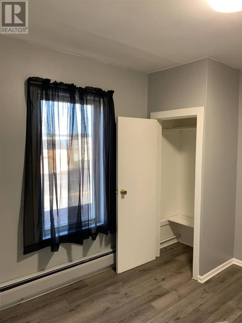 18 McKinley AVE — photo 16 of 35